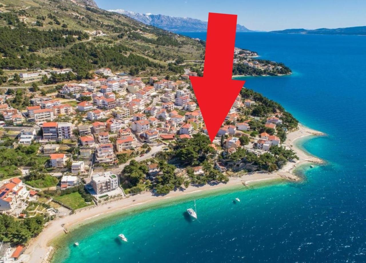 Urban Edge - Beach Apartments Omiš Esterno foto
